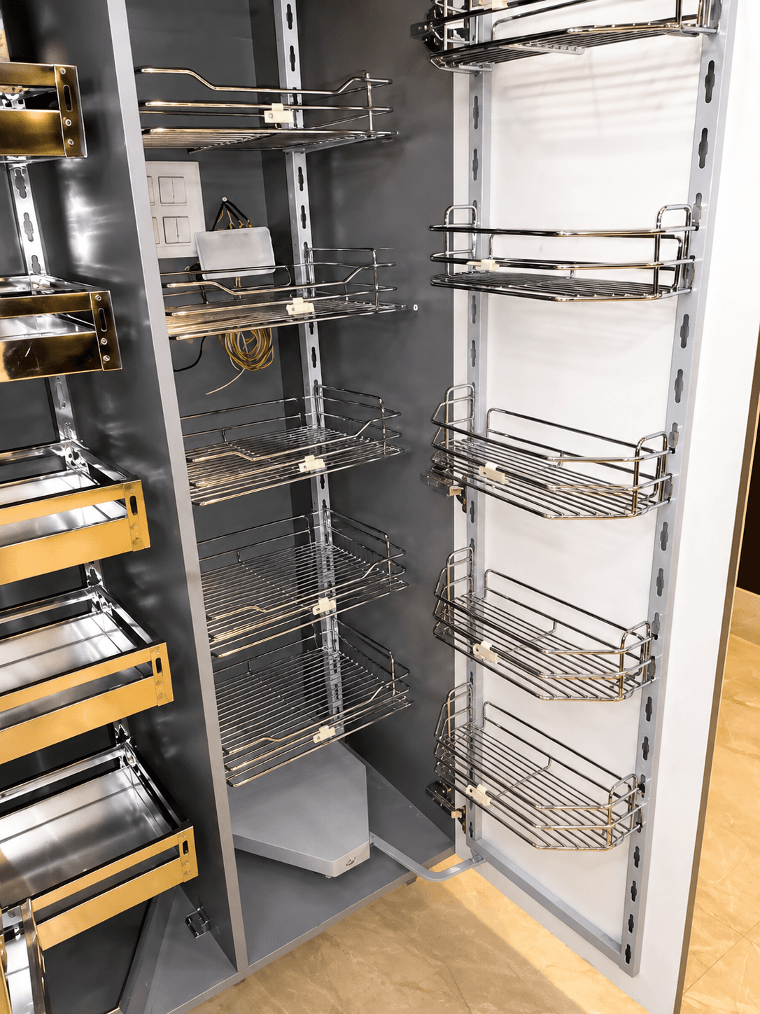 Modular Kitchen Basket - Best Wholesale Price in Delhi NCR Best Modular Kitchen Basket in Delhi NCR - Stainless Steel Kitchen Basket